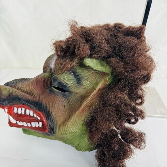 Topstone Halloween Mask 1980s Wolf Werewolf Showing Teeth And Fangs - Picture 2 of 7